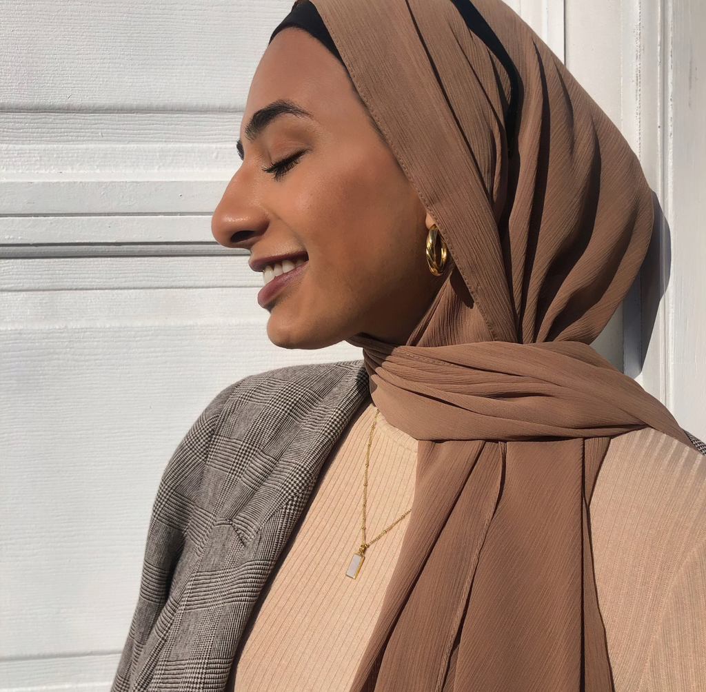 pendant necklace, simple minimalist jewelry