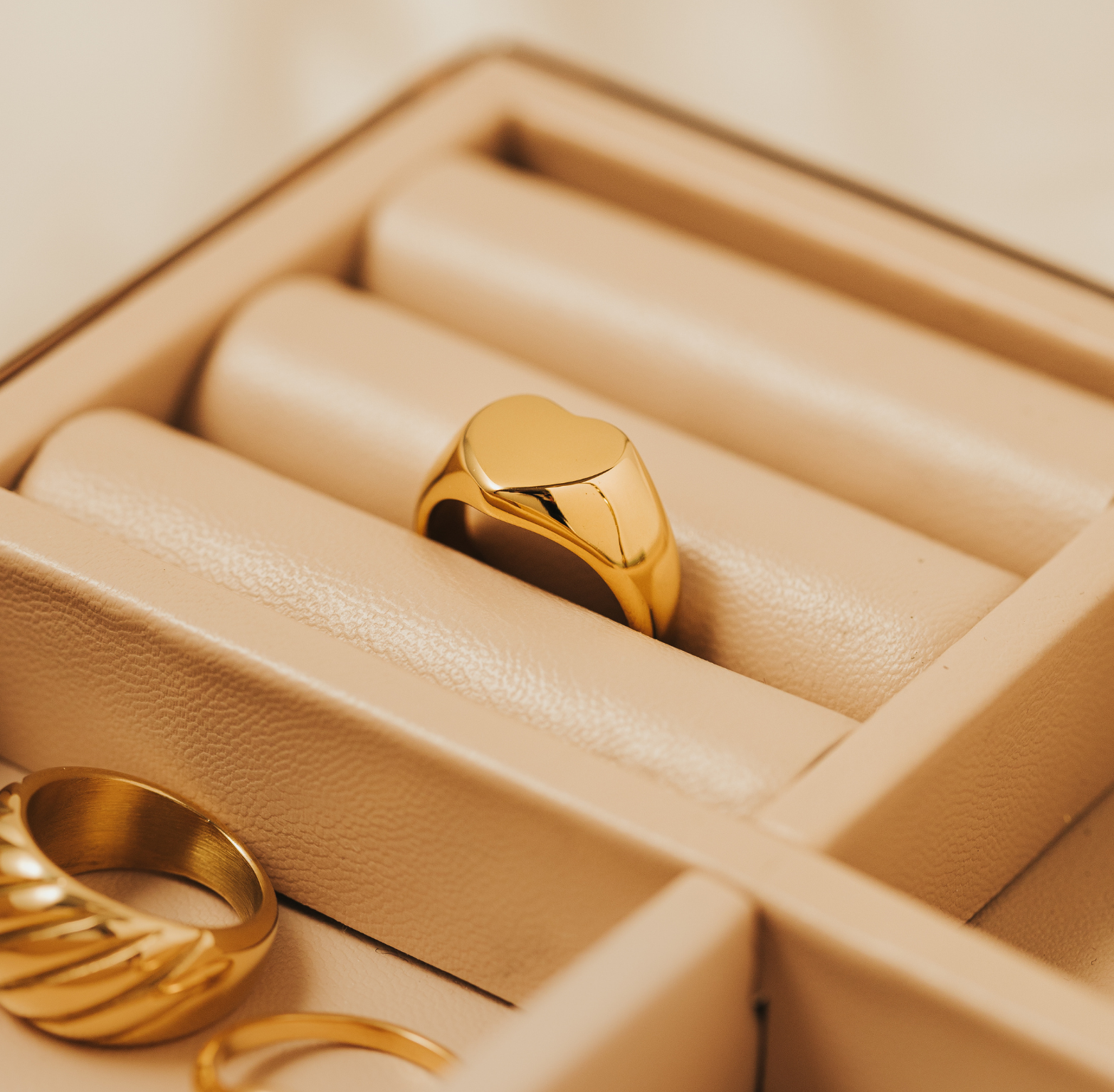 gold heart ring