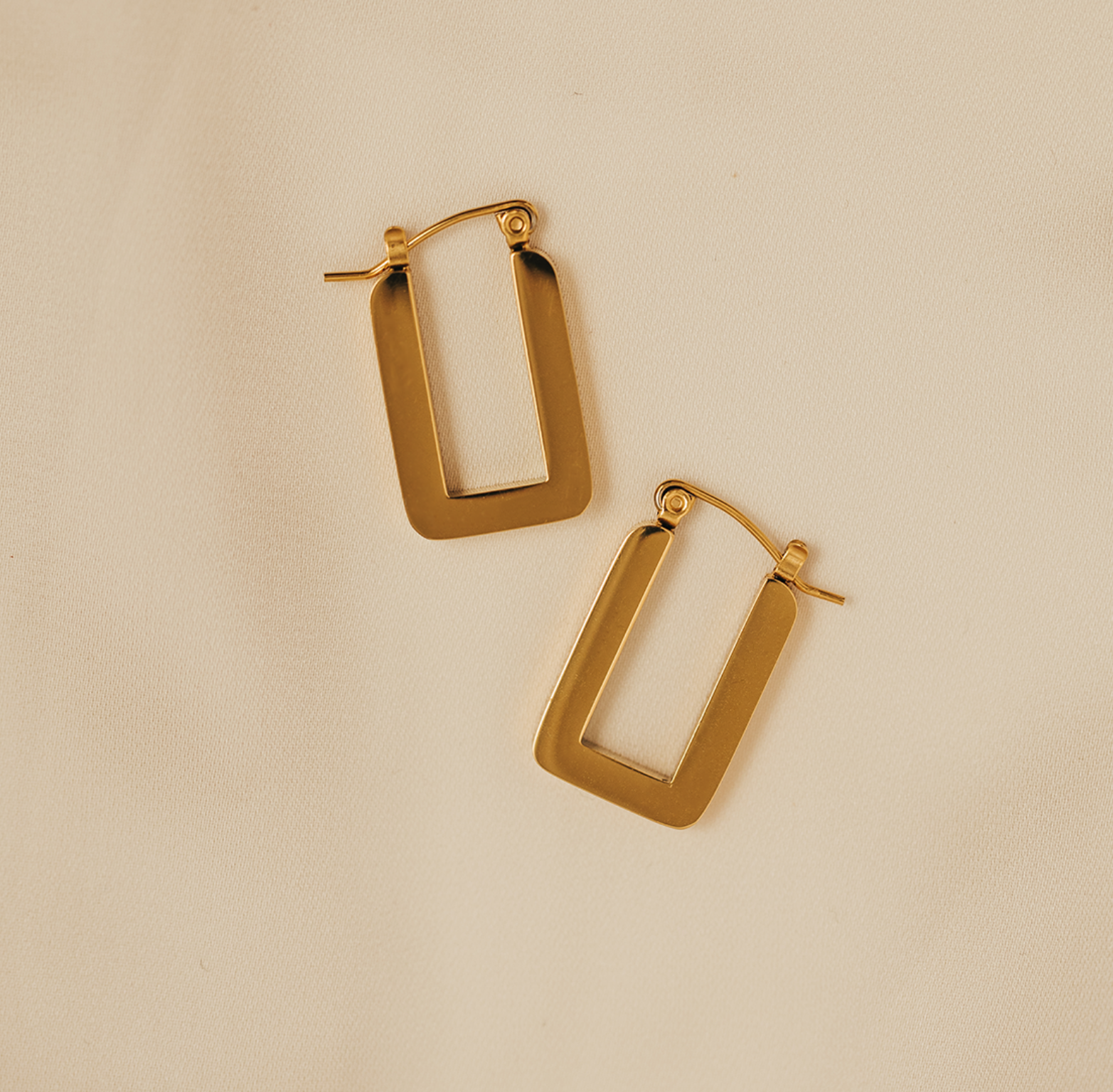 gold rectangle hoops